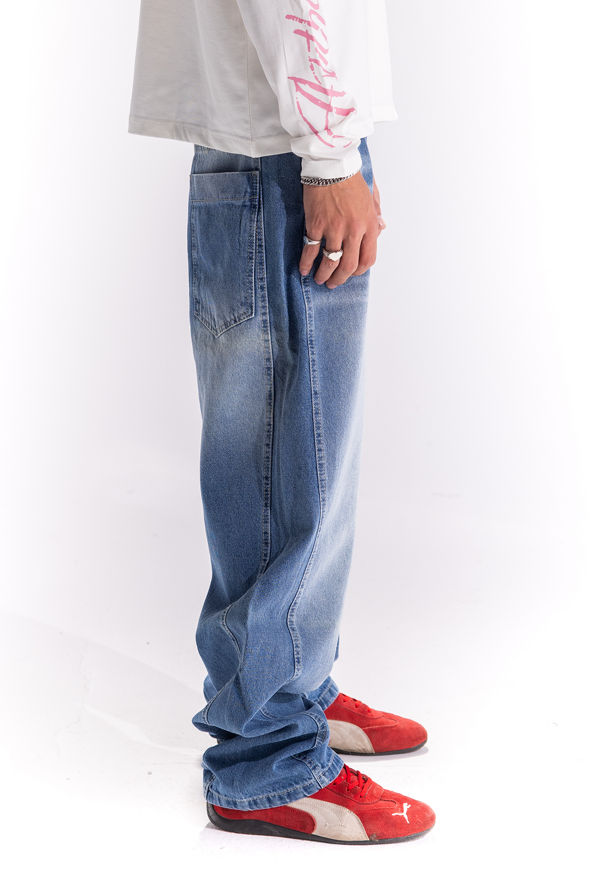 BLUE JEANS