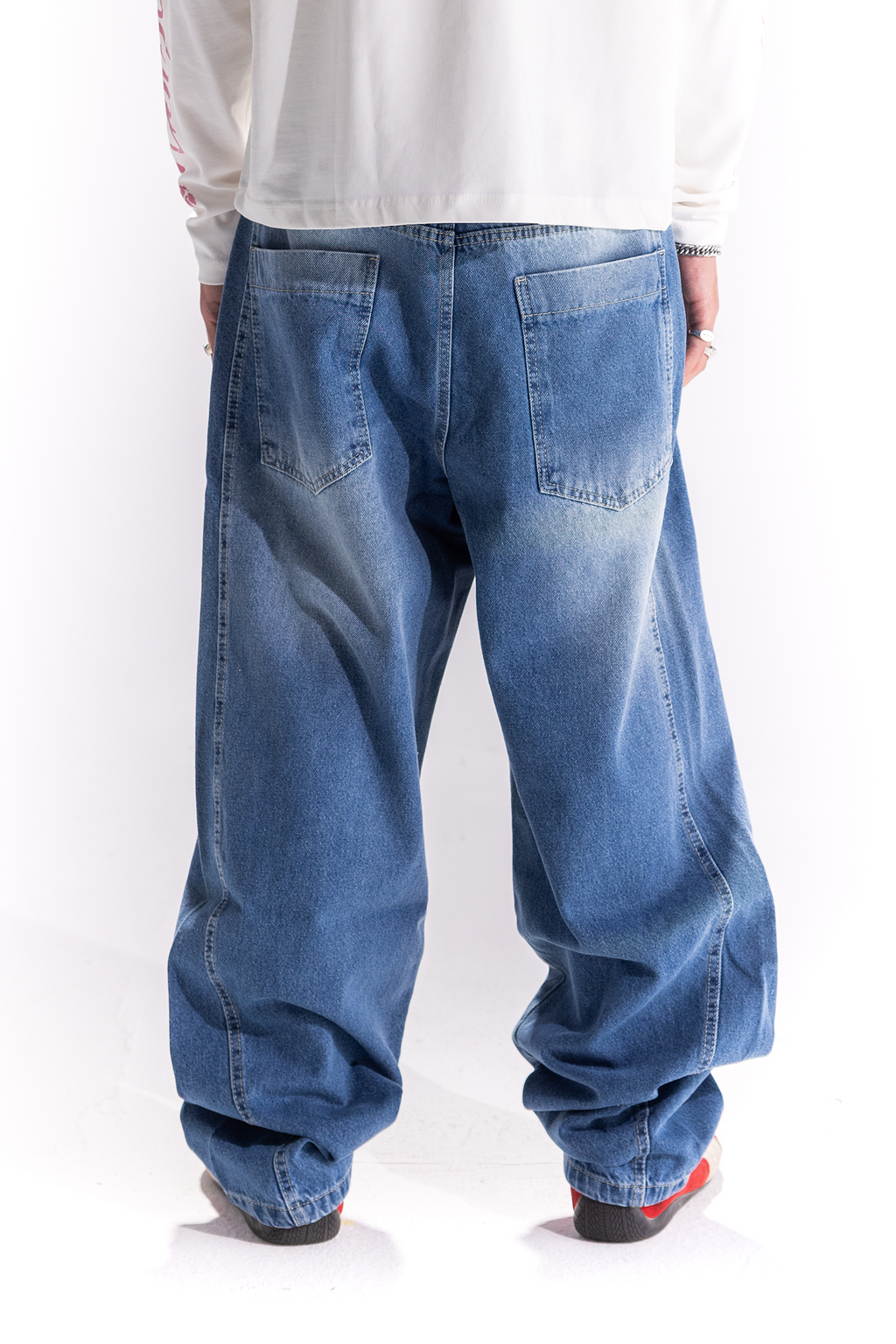 BLUE JEANS