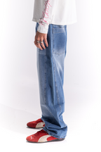 BLUE JEANS