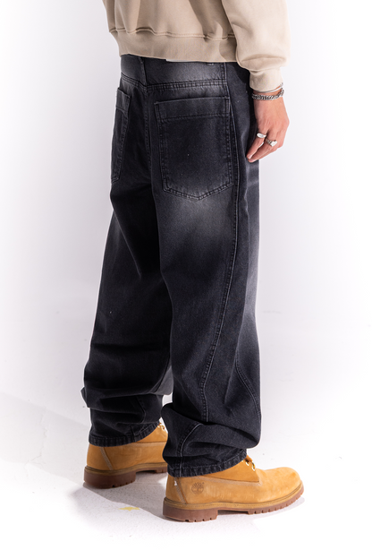 BLACK JEANS