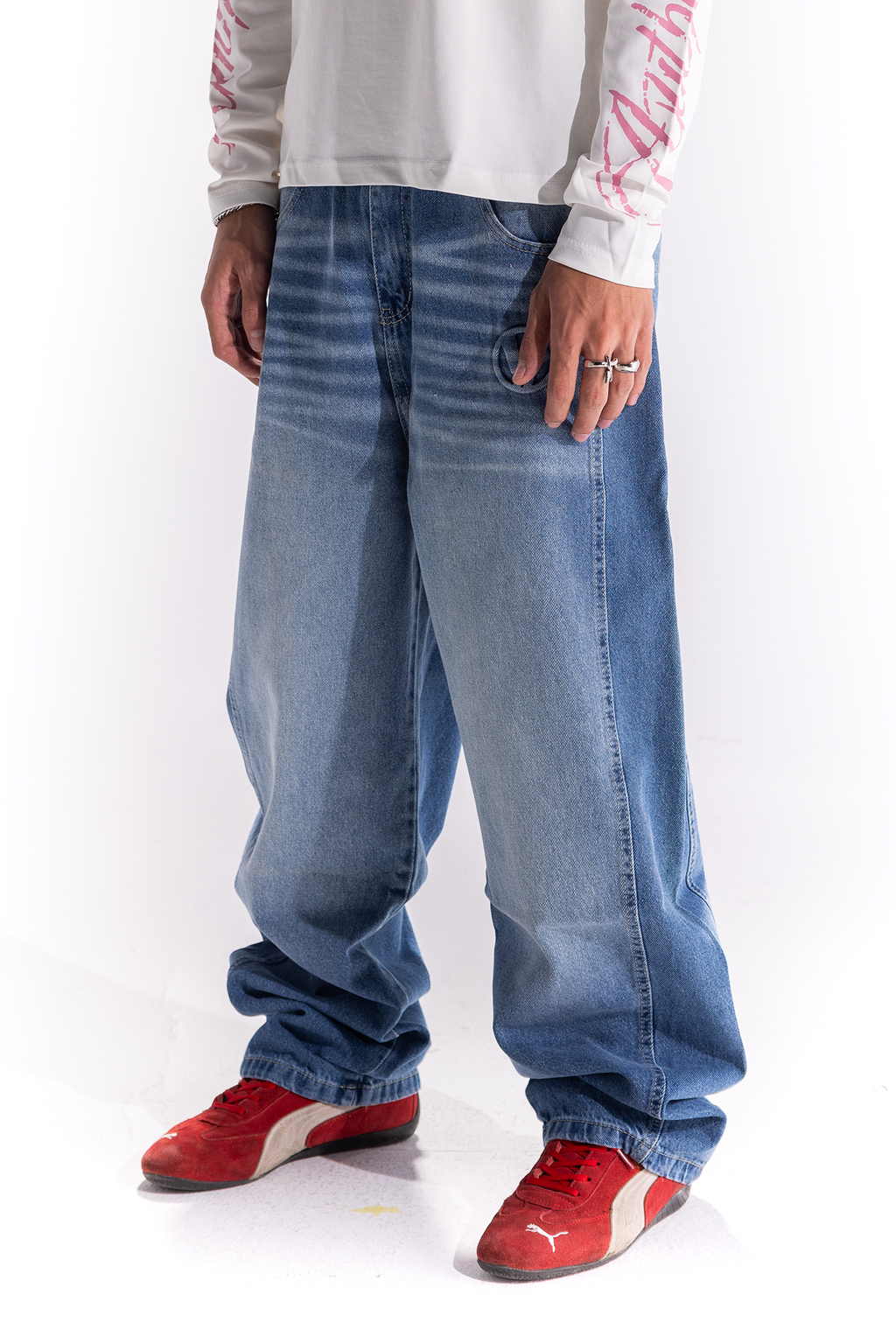 BLUE JEANS