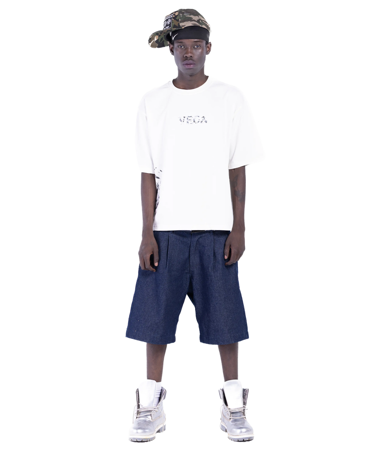 WHITE DISPLACED T-SHIRT