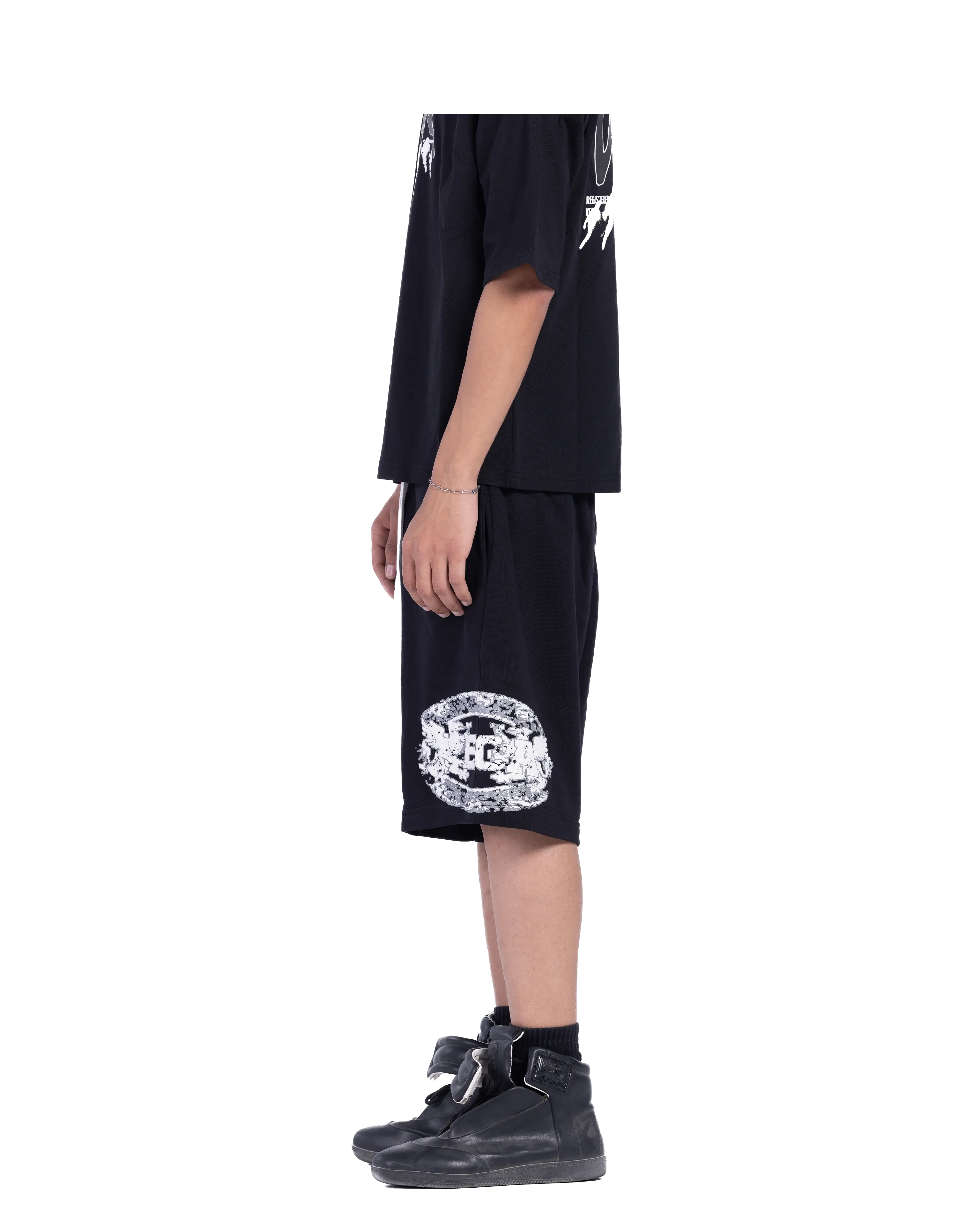BLACK CREST SHORTS