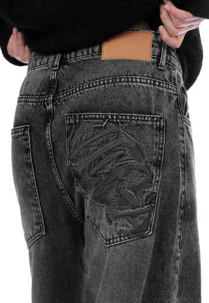 BLACK BACKPOCKET JEANS