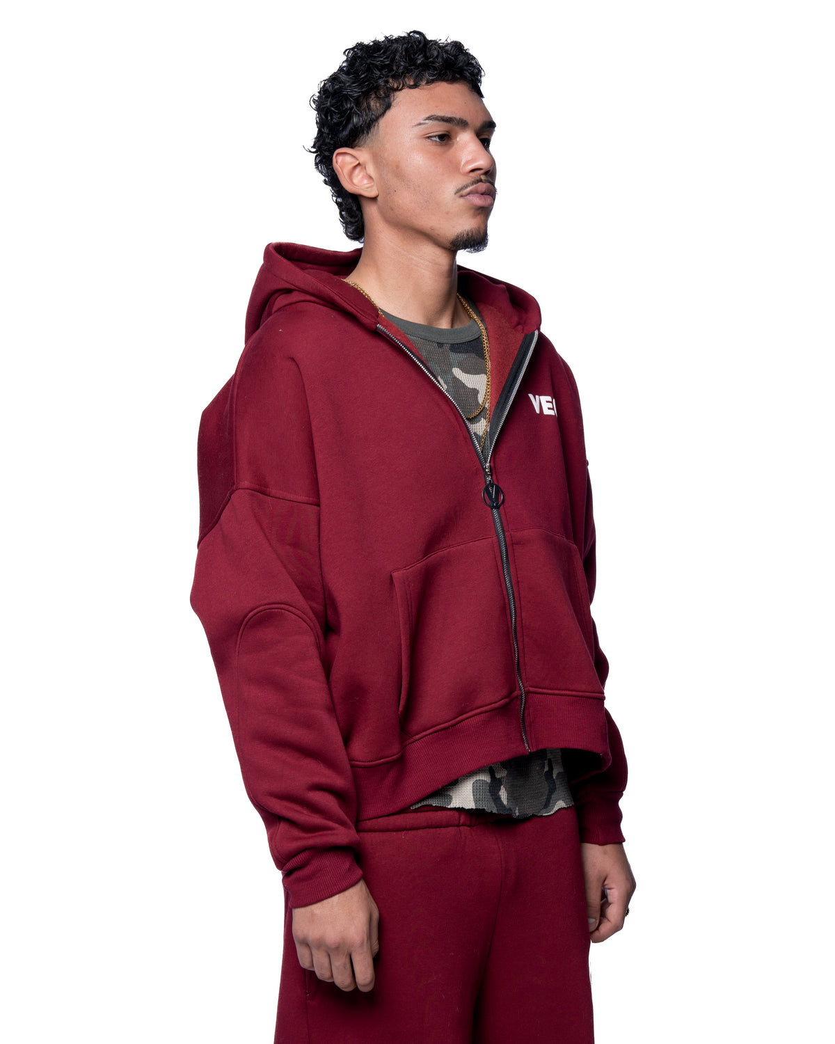 MAROON BASIC ZIP UP