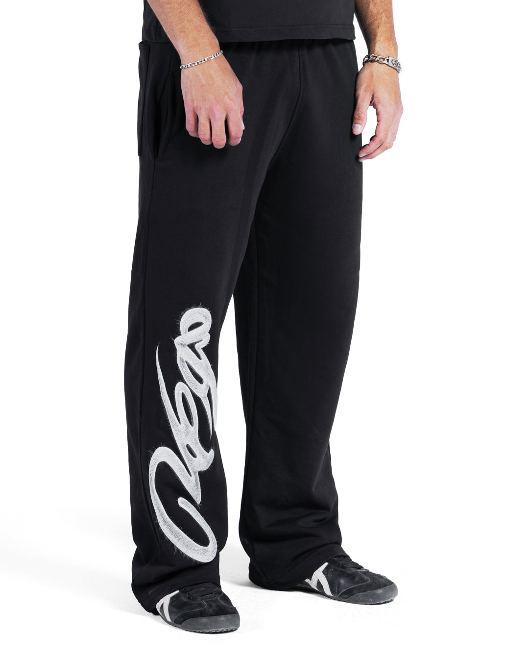 BLACK SIGNATURE PANTS