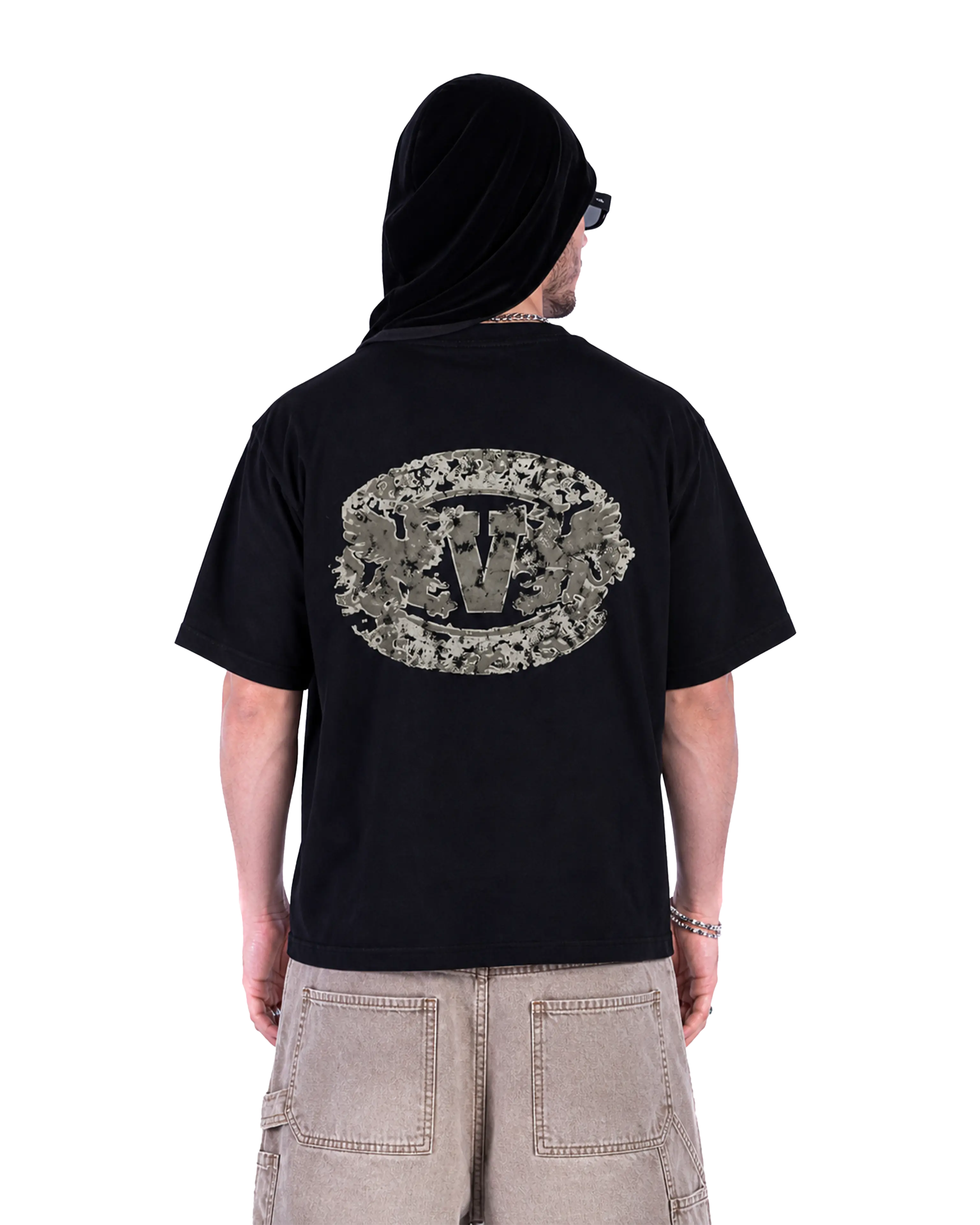 BLACK CREST T-SHIRT